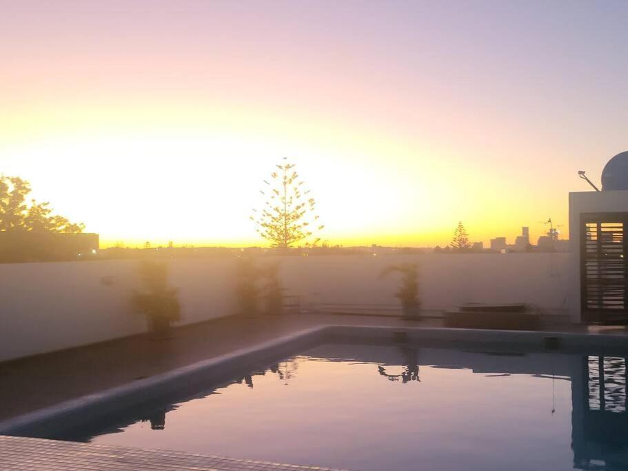 Chez Miguel Appartement Casablanca Avec Piscine Екстериор снимка