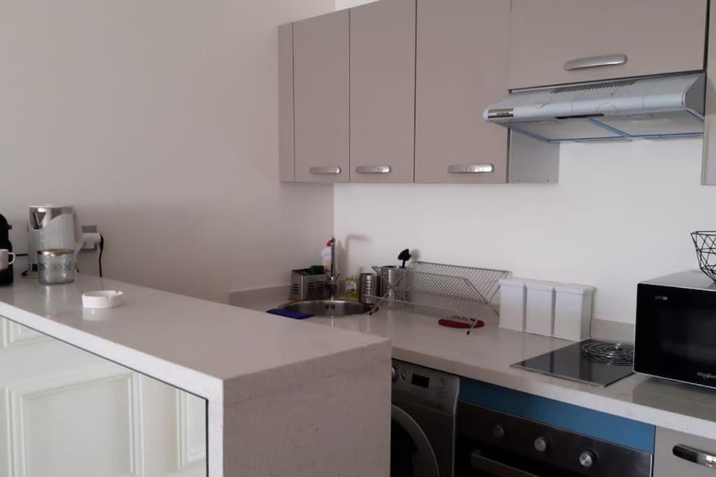 Chez Miguel Appartement Casablanca Avec Piscine Екстериор снимка