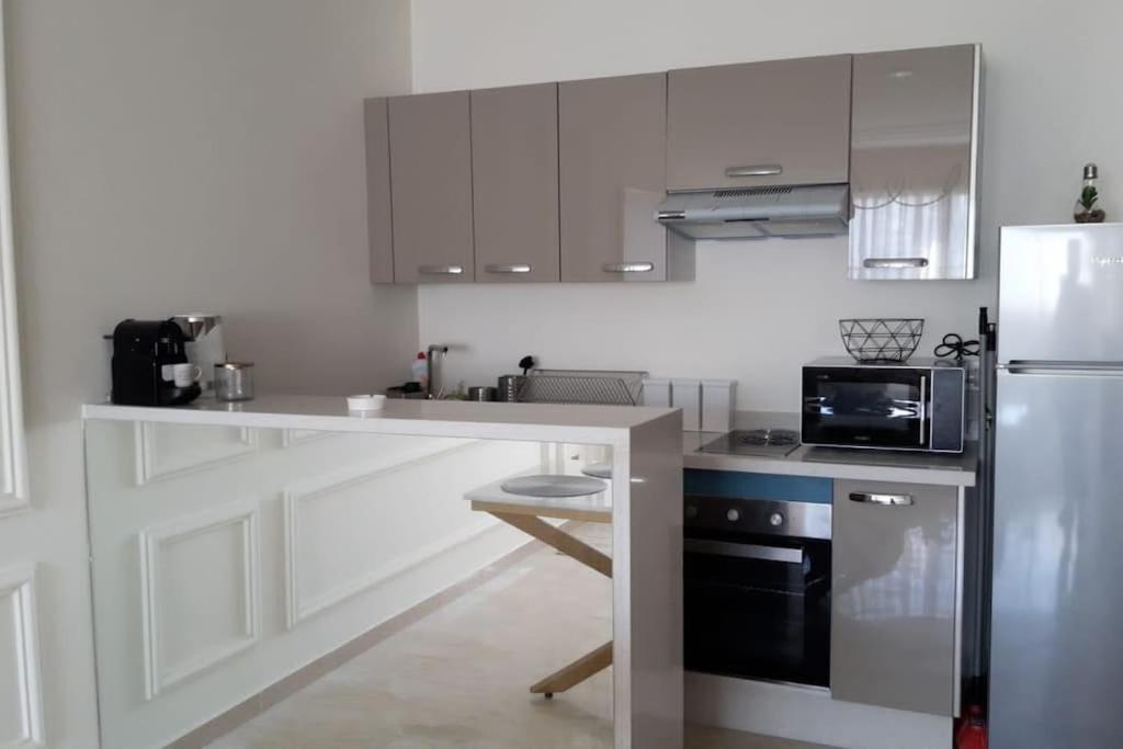 Chez Miguel Appartement Casablanca Avec Piscine Екстериор снимка
